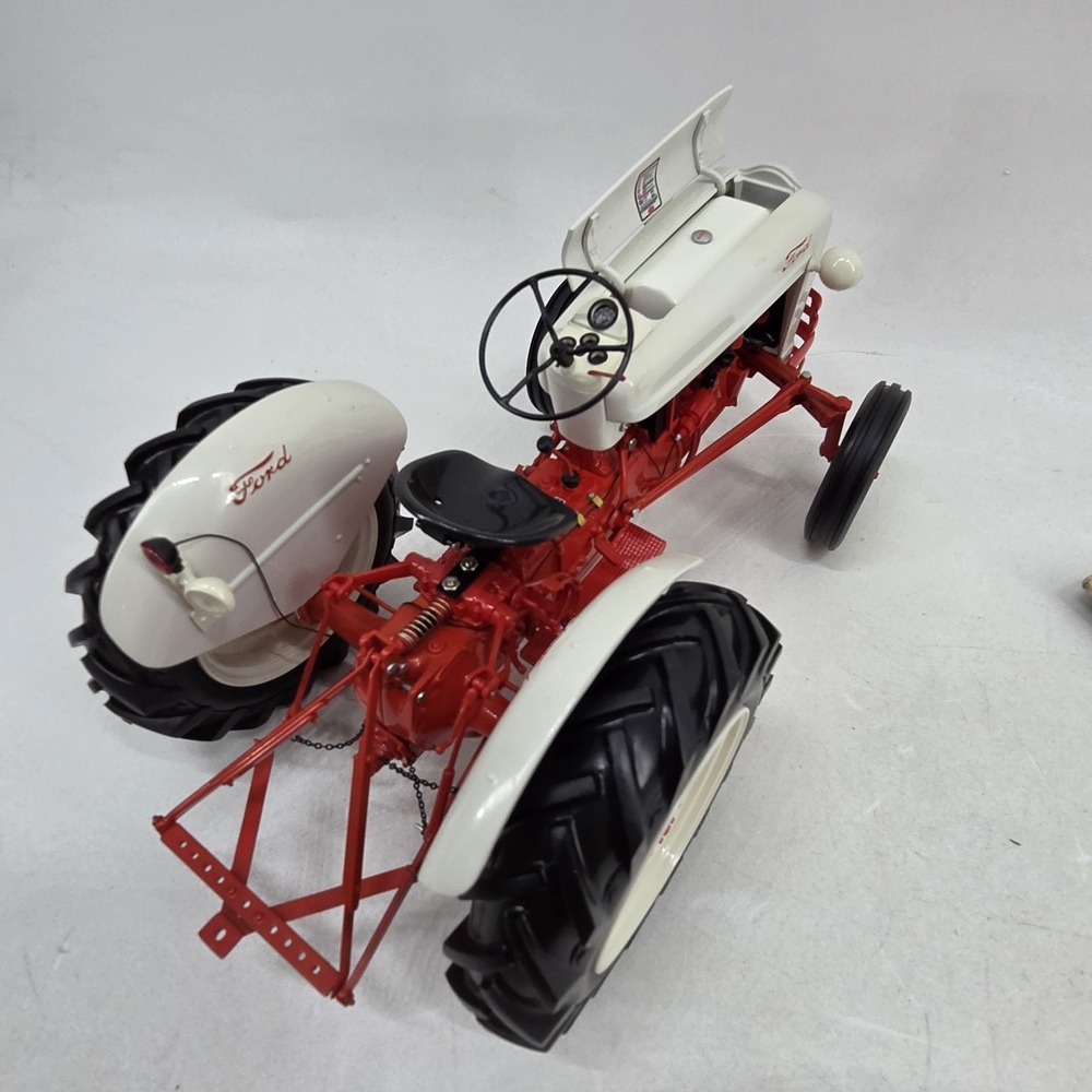 Ford Farm Tractor 1950s Vintage Machinery 1:12 Model Diecast J Rare 11" Die Cast - Picture 12 of 16